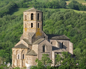 Iglesia Románica St Martin (situada en el pueblo de Plaisance)