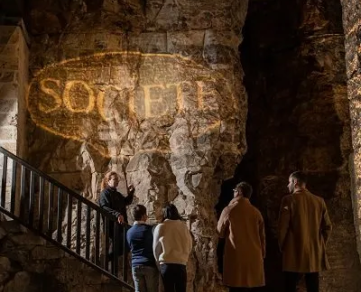 Visite des caves Roquefort Société